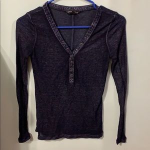 Rock & Republic- V-neck Button Up Navy Ling Sleeve